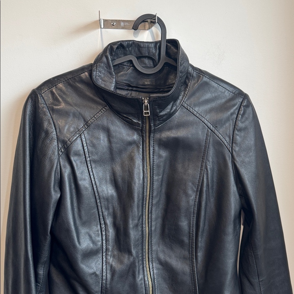 Danier Black Leather Long Jacket - Picture 4 of 16